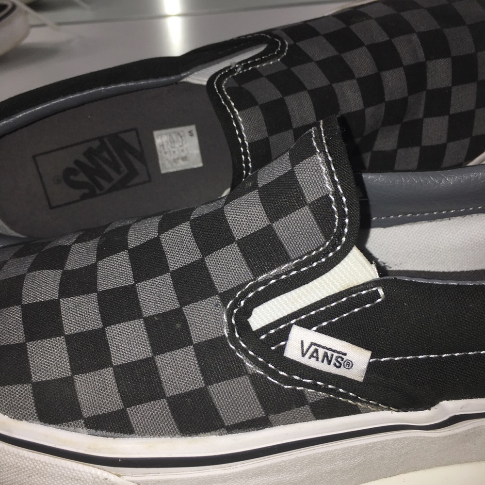 black & grey checkered vans